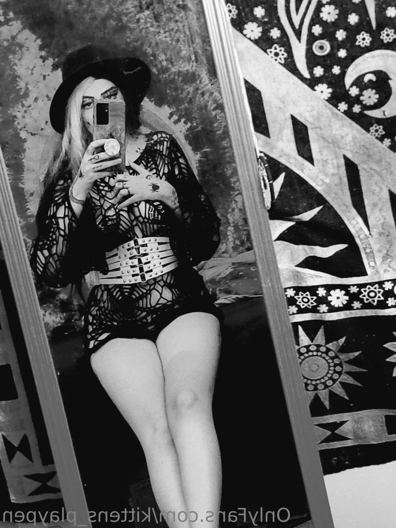 Kitten/Kat🐈🌸 [ kittens_playpen ] Onlyfans leaked photo 10607390 on Hotleaks.tv