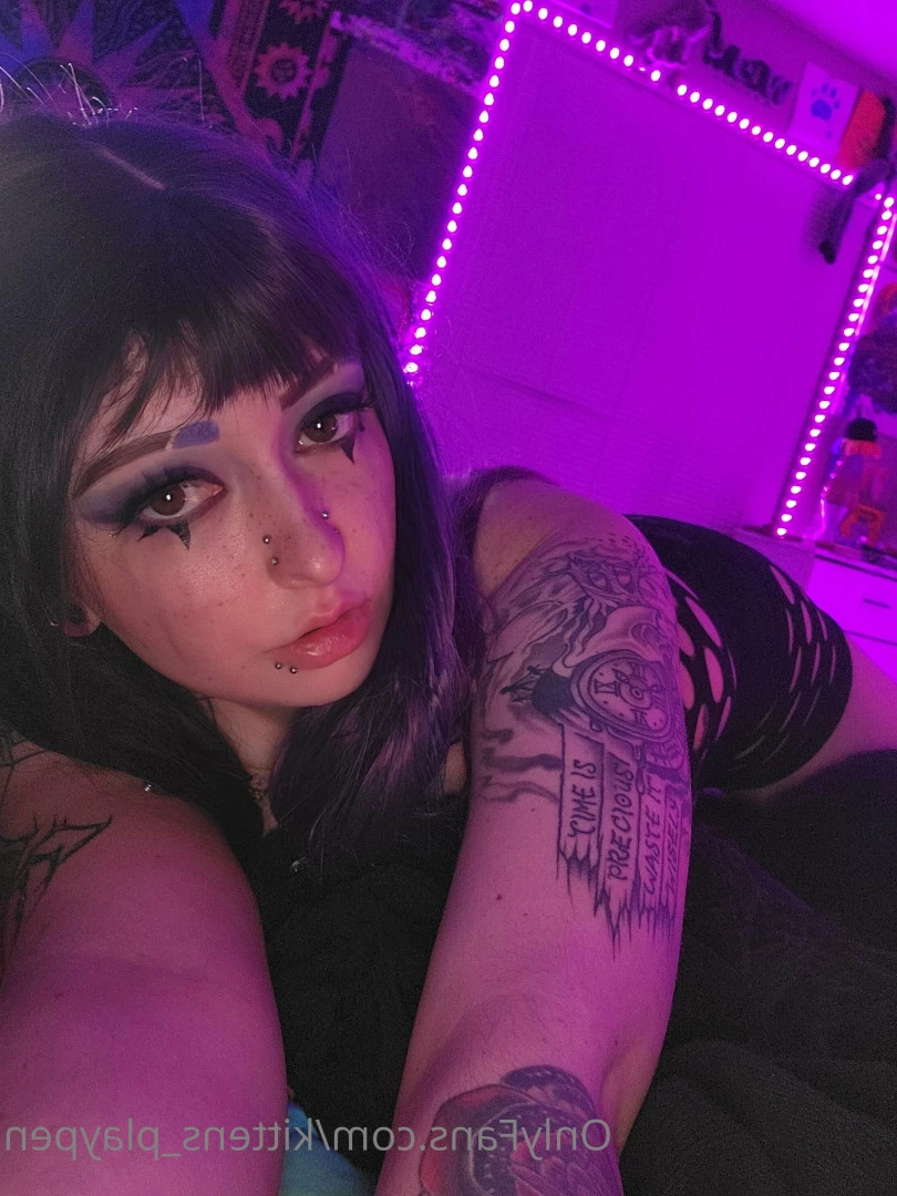 Kitten/Kat🐈🌸 [ kittens_playpen ] Onlyfans leaked photo 10615700 on Hotleaks.tv