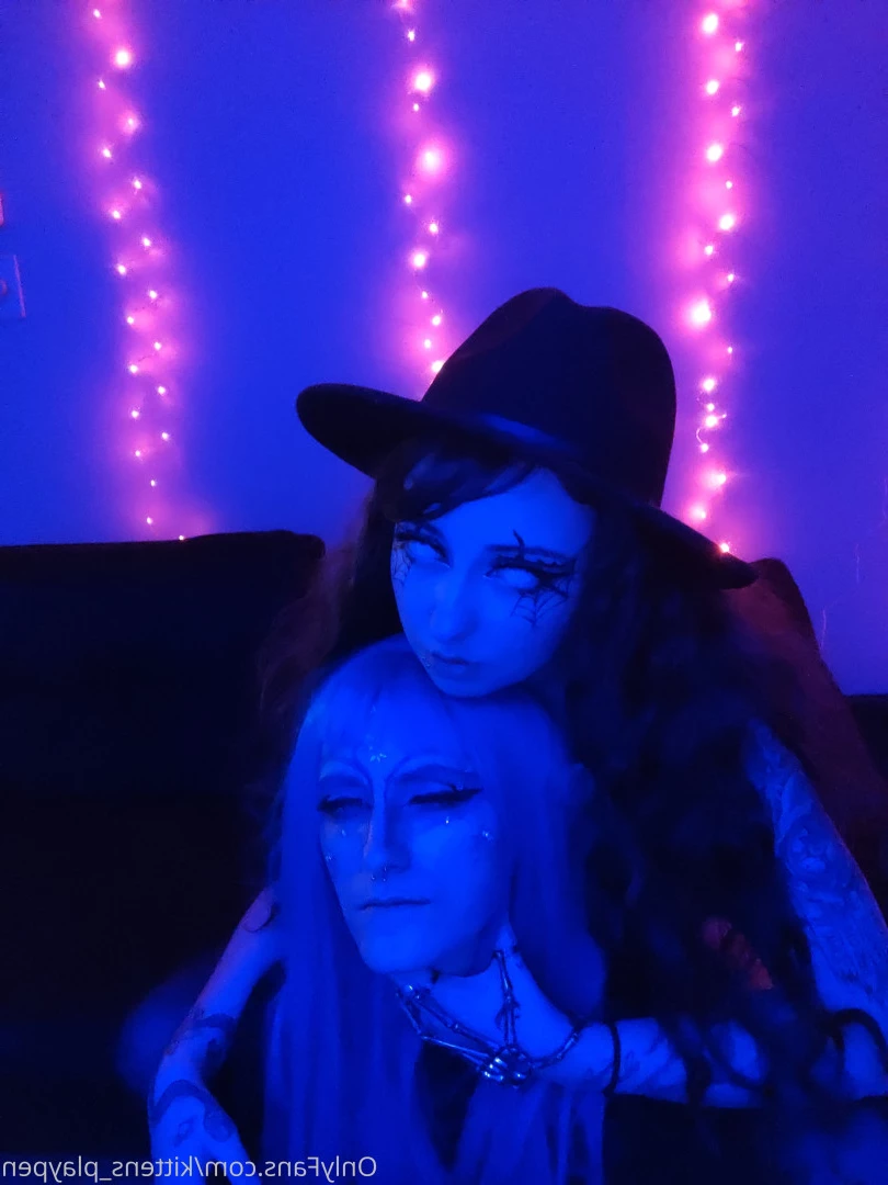 Kitten/Kat🐈🌸 [ kittens_playpen ] Onlyfans leaked photo 10617169 on Hotleaks.tv