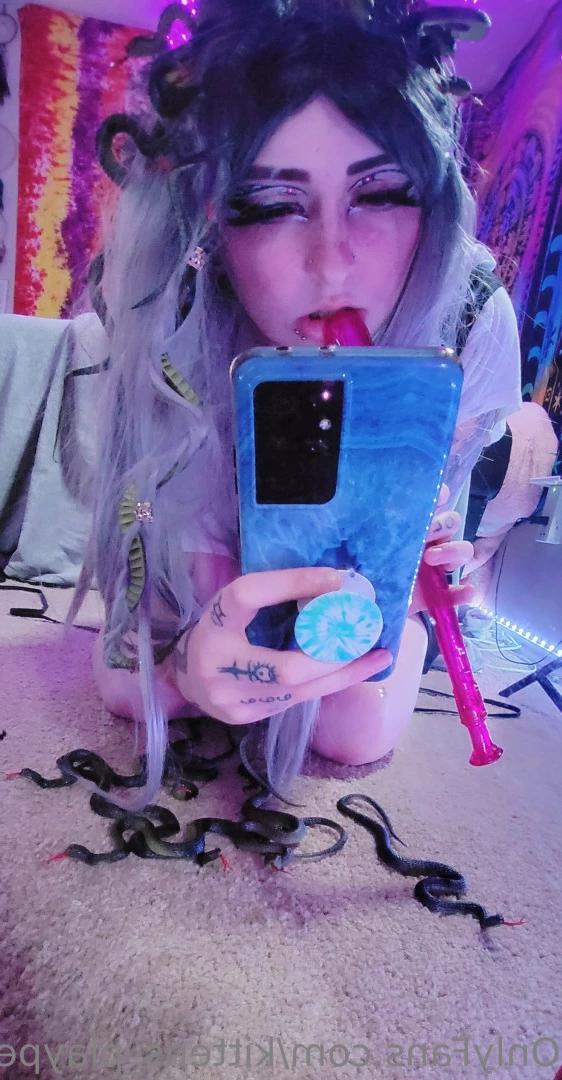Kitten/Kat🐈🌸 [ kittens_playpen ] Onlyfans leaked photo 10620457 on Hotleaks.tv
