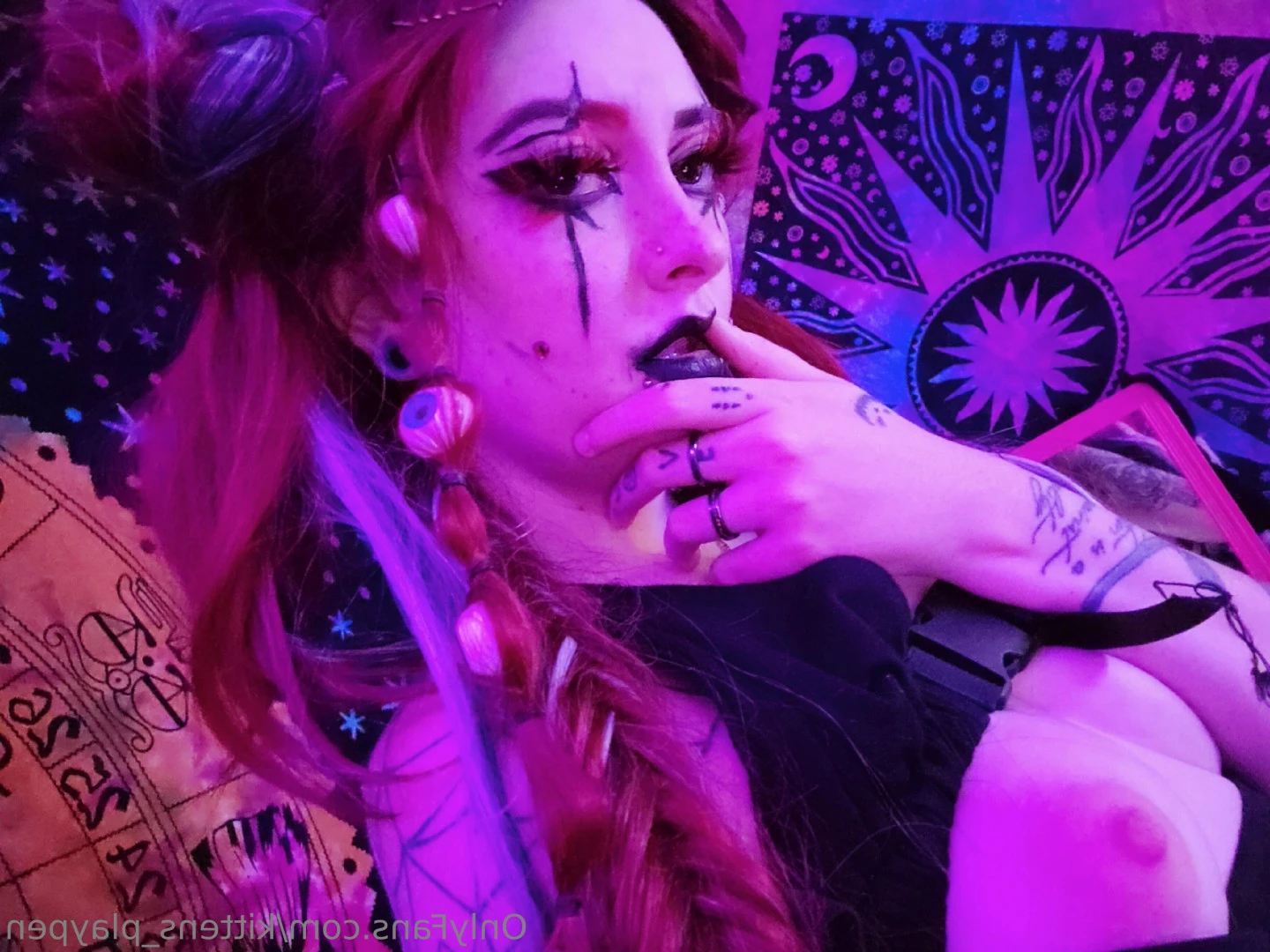 Kitten/Kat🐈🌸 [ kittens_playpen ] Onlyfans leaked photo 10623039 on Hotleaks.tv