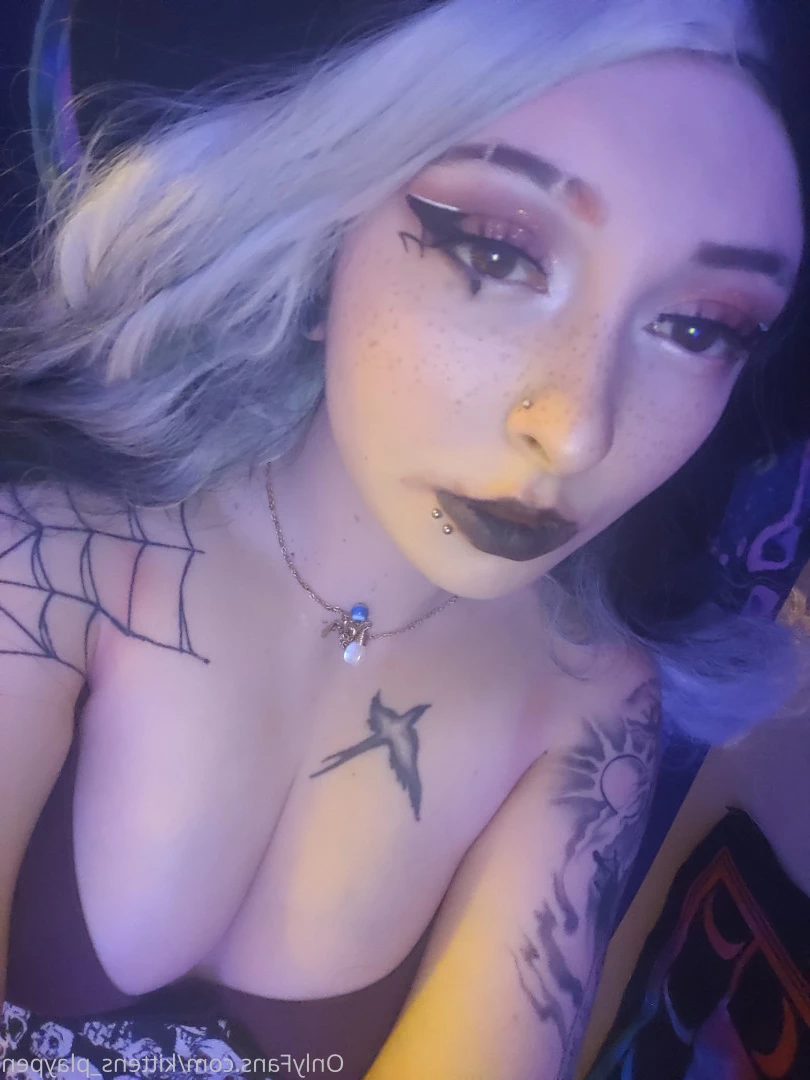 Kitten/Kat🐈🌸 [ kittens_playpen ] Onlyfans leaked photo 10623277 on Hotleaks.tv