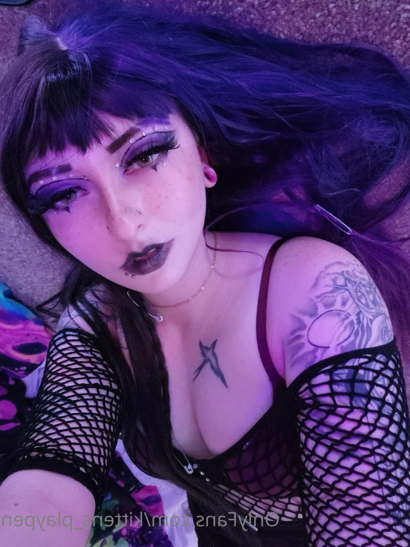 Kitten/Kat🐈🌸 [ kittens_playpen ] Onlyfans leaked photo 10628706 on Hotleaks.tv