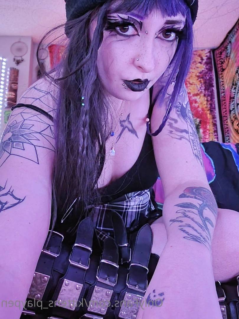 Kitten/Kat🐈🌸 [ kittens_playpen ] Onlyfans leaked photo 10632141 on Hotleaks.tv