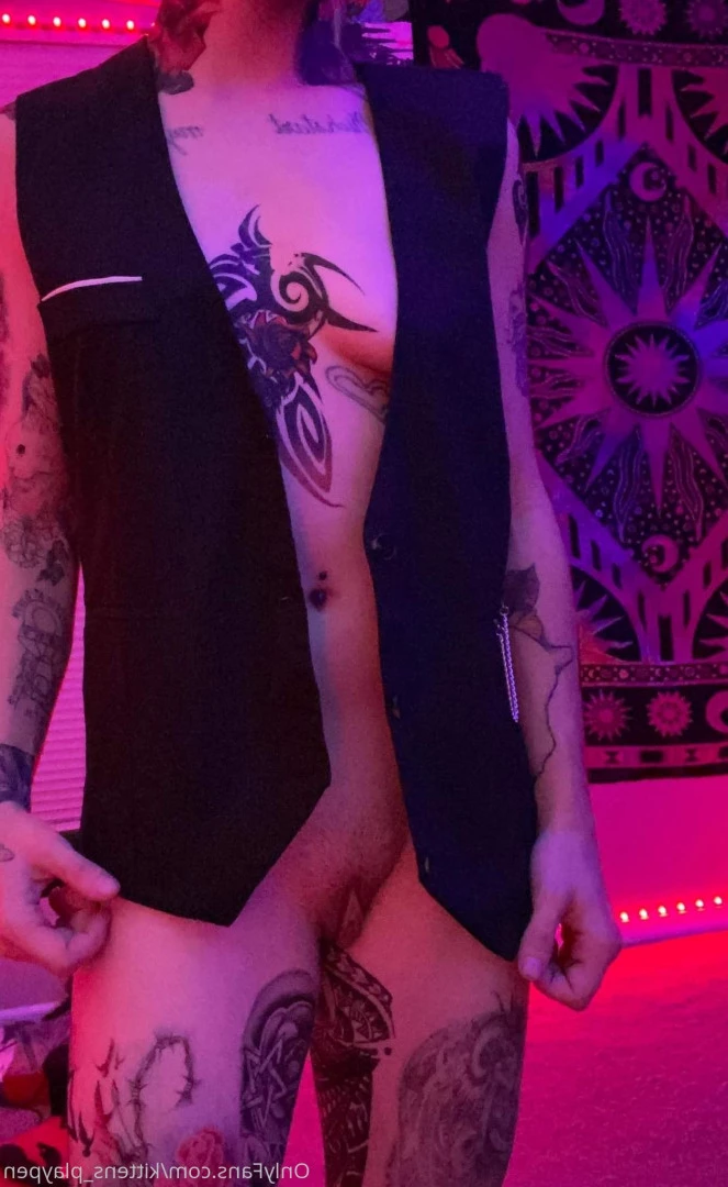Kitten/Kat🐈🌸 [ kittens_playpen ] Onlyfans leaked photo 10634555 on Hotleaks.tv