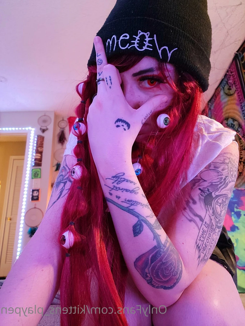 Kitten/Kat🐈🌸 [ kittens_playpen ] Onlyfans leaked photo 10638191 on Hotleaks.tv