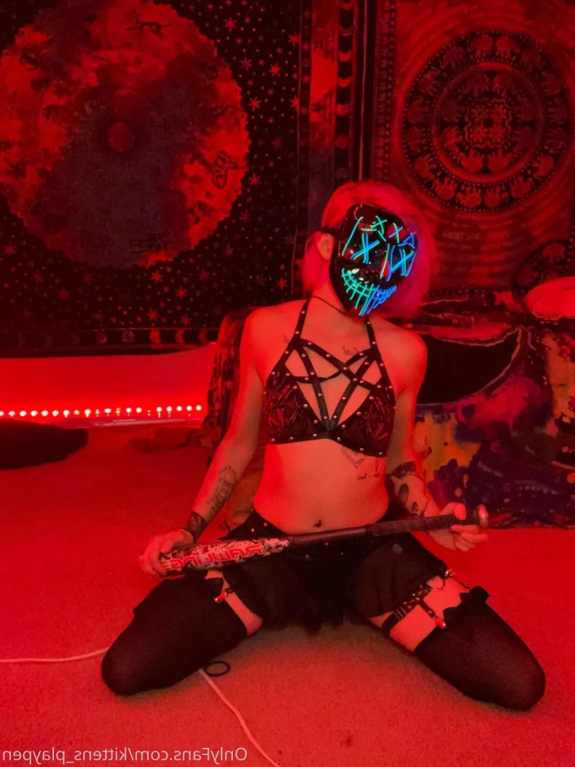 Kitten/Kat🐈🌸 [ kittens_playpen ] Onlyfans leaked photo 10643217 on Hotleaks.tv