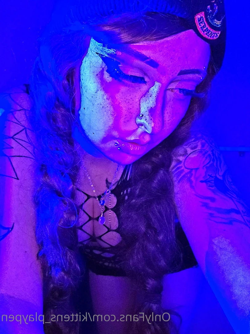 Kitten/Kat🐈🌸 [ kittens_playpen ] Onlyfans leaked photo 10645653 on Hotleaks.tv