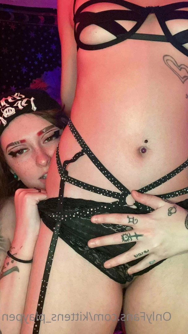 Kitten/Kat🐈🌸 [ kittens_playpen ] Onlyfans leaked photo 10648898 on Hotleaks.tv