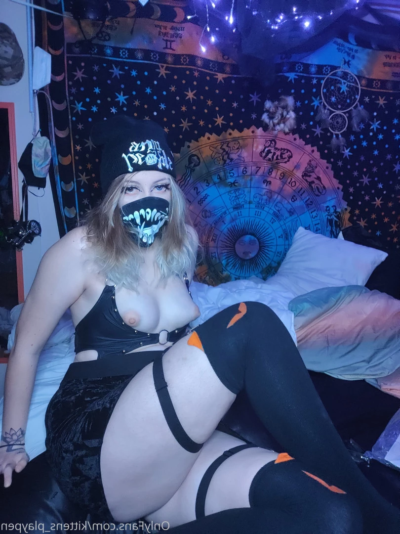 Kitten/Kat🐈🌸 [ kittens_playpen ] Onlyfans leaked photo 10652511 on Hotleaks.tv