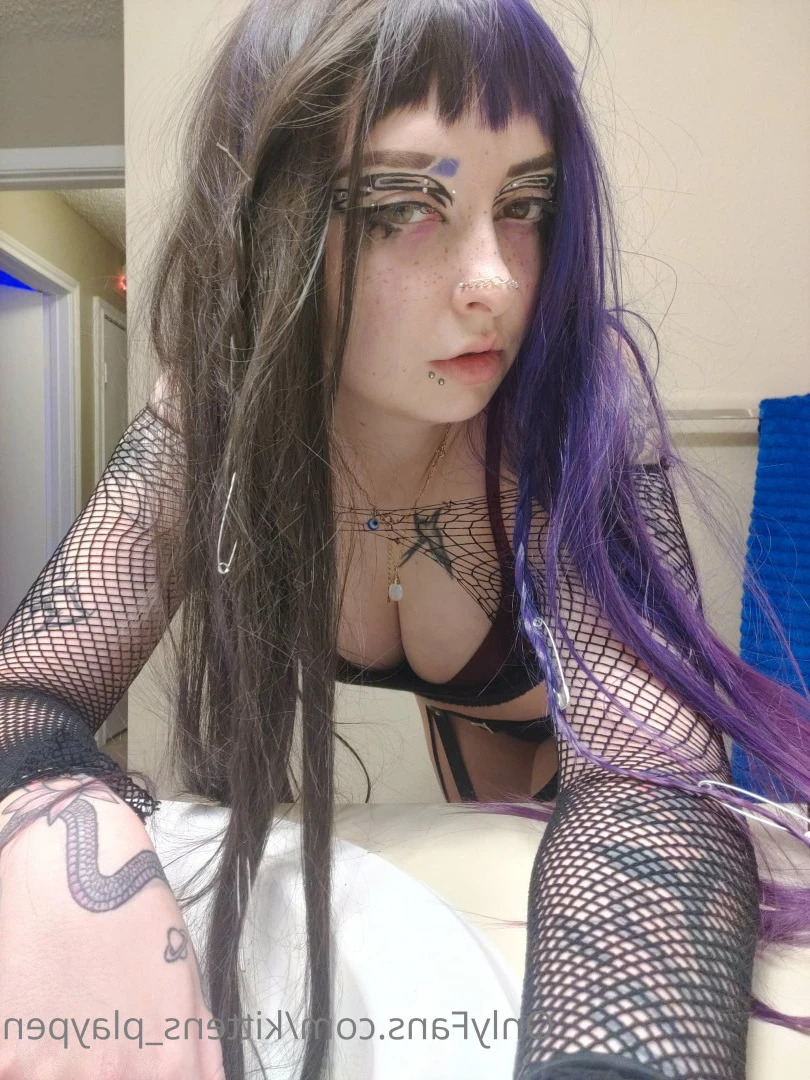 Kitten/Kat🐈🌸 [ kittens_playpen ] Onlyfans leaked photo 10653503 on Hotleaks.tv