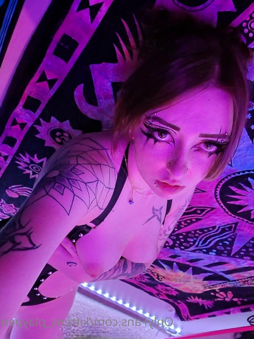 Kitten/Kat🐈🌸 [ kittens_playpen ] Onlyfans leaked photo 10665622 on Hotleaks.tv