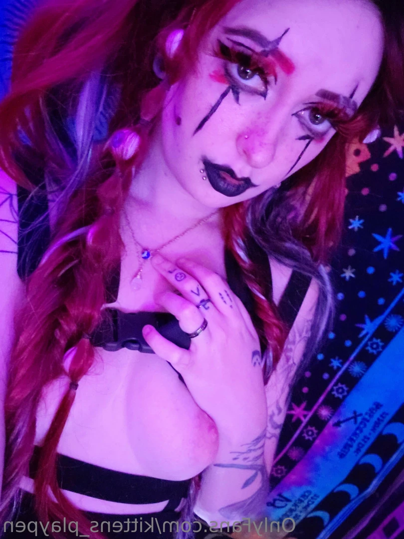 Kitten/Kat🐈🌸 [ kittens_playpen ] Onlyfans leaked photo 10682368 on Hotleaks.tv