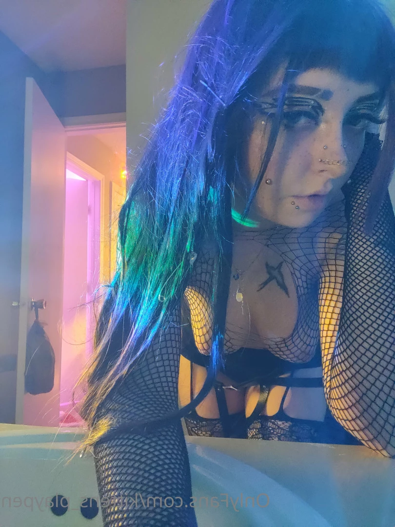 Kitten/Kat🐈🌸 [ kittens_playpen ] Onlyfans leaked photo 10702195 on Hotleaks.tv