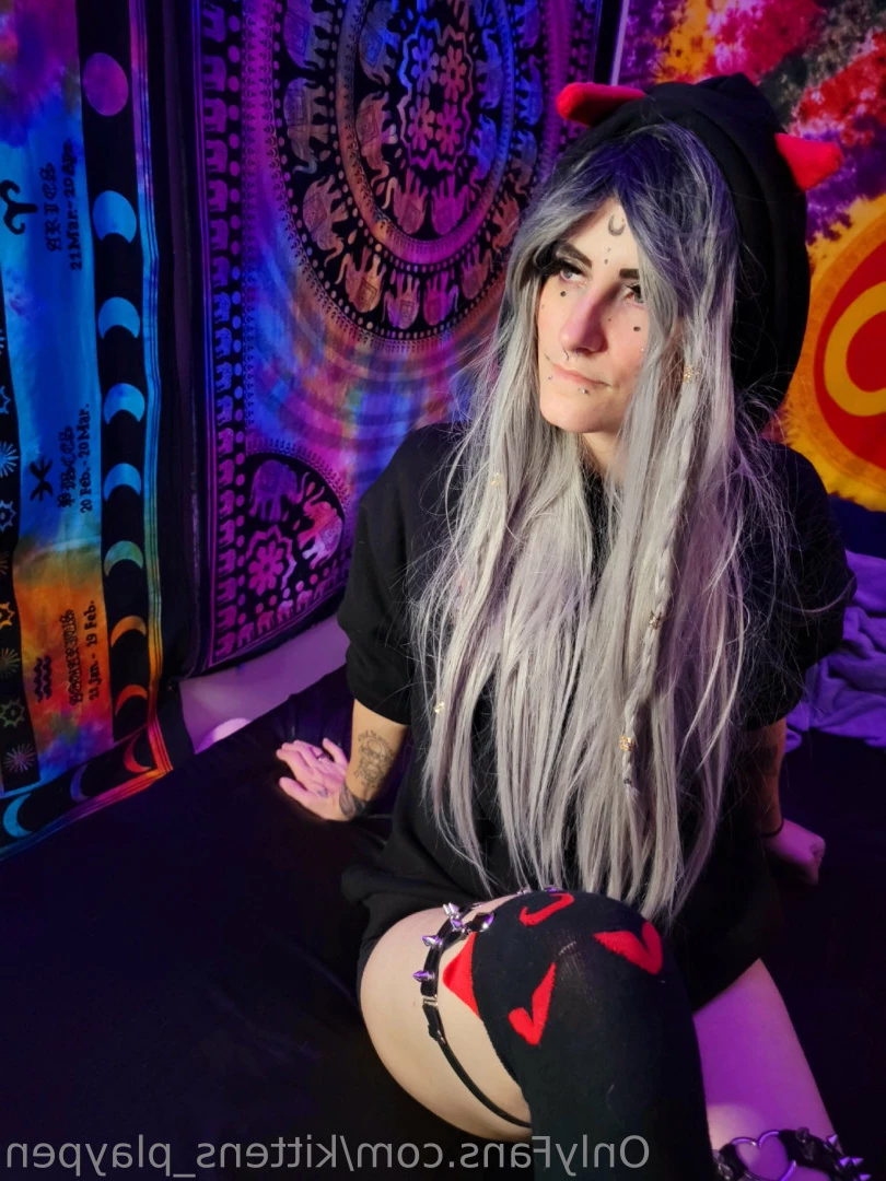 Kitten/Kat🐈🌸 [ kittens_playpen ] Onlyfans leaked photo 10706328 on Hotleaks.tv