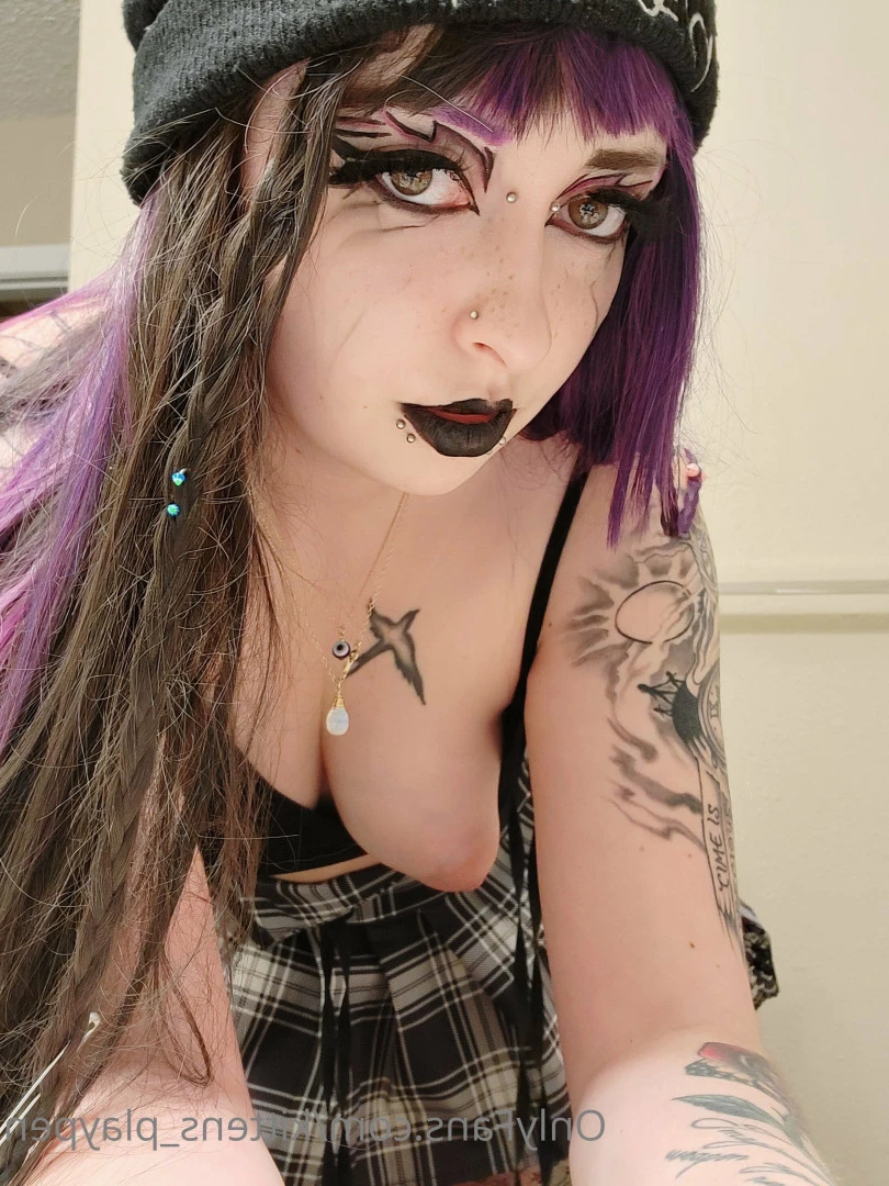 Kitten/Kat🐈🌸 [ kittens_playpen ] Onlyfans leaked photo 10706454 on Hotleaks.tv