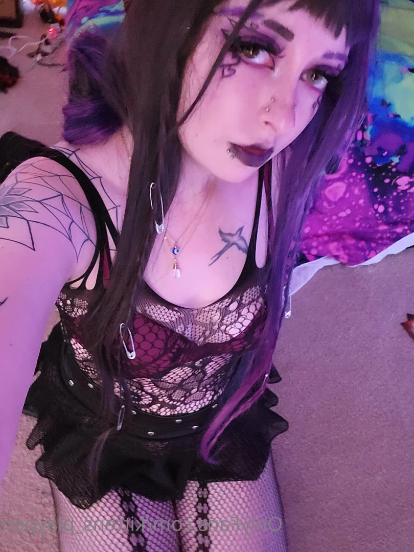 Kitten/Kat🐈🌸 [ kittens_playpen ] Onlyfans leaked photo 10720256 on Hotleaks.tv