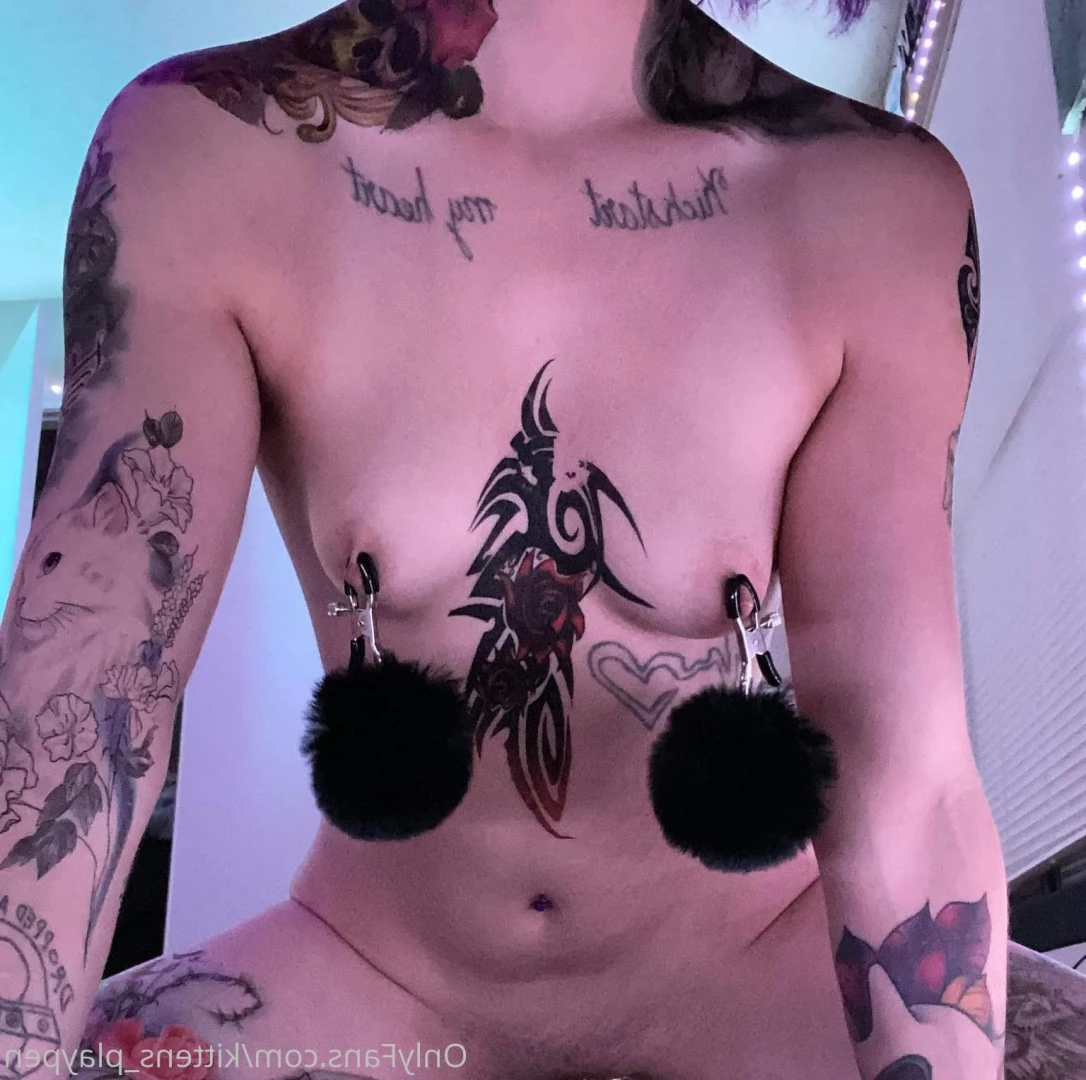 Kitten/Kat🐈🌸 [ kittens_playpen ] Onlyfans leaked photo 10722190 on Hotleaks.tv
