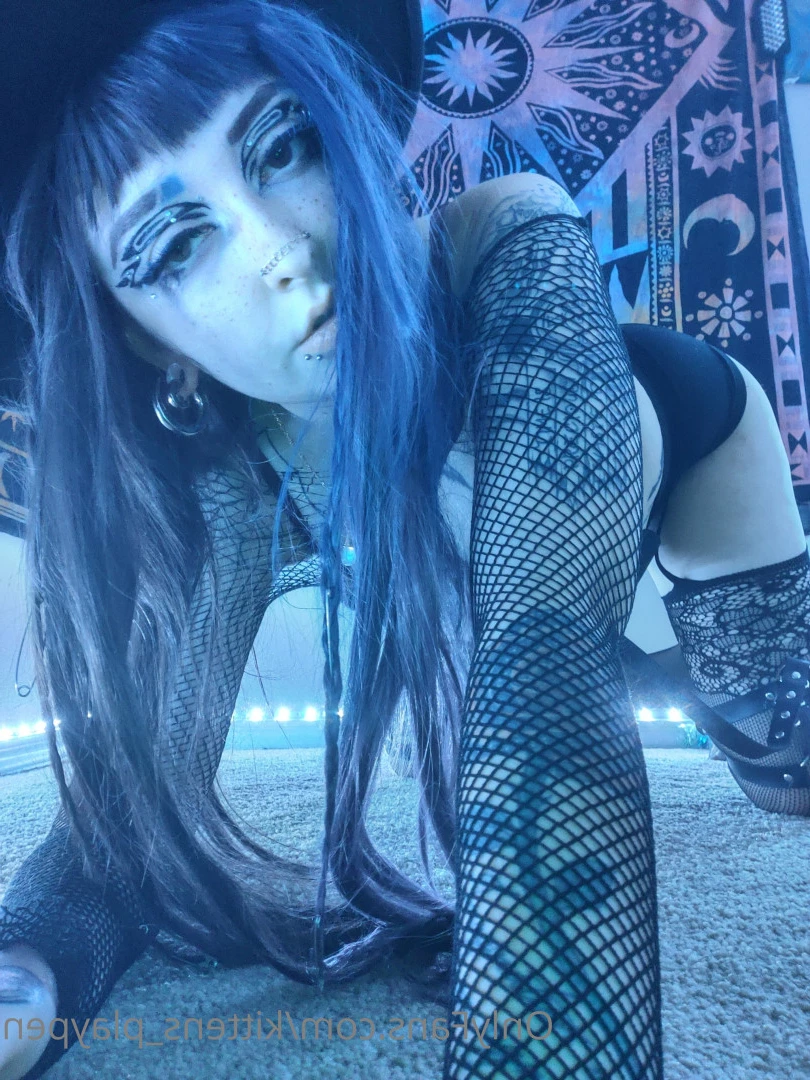Kitten/Kat🐈🌸 [ kittens_playpen ] Onlyfans leaked photo 10722561 on Hotleaks.tv