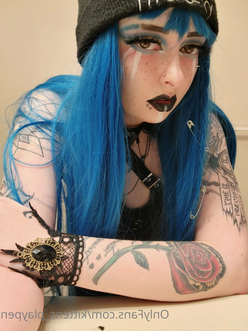 Kitten/Kat🐈🌸 [ kittens_playpen ] Onlyfans leaked photo 10727385 on Hotleaks.tv