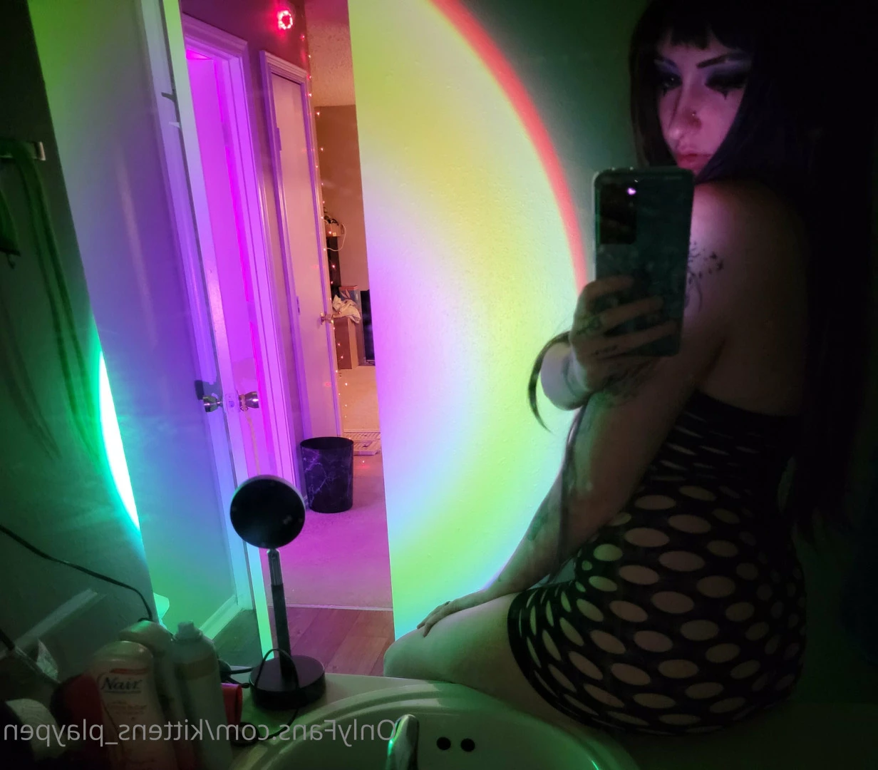 Kitten/Kat🐈🌸 [ kittens_playpen ] Onlyfans leaked photo 10728021 on Hotleaks.tv