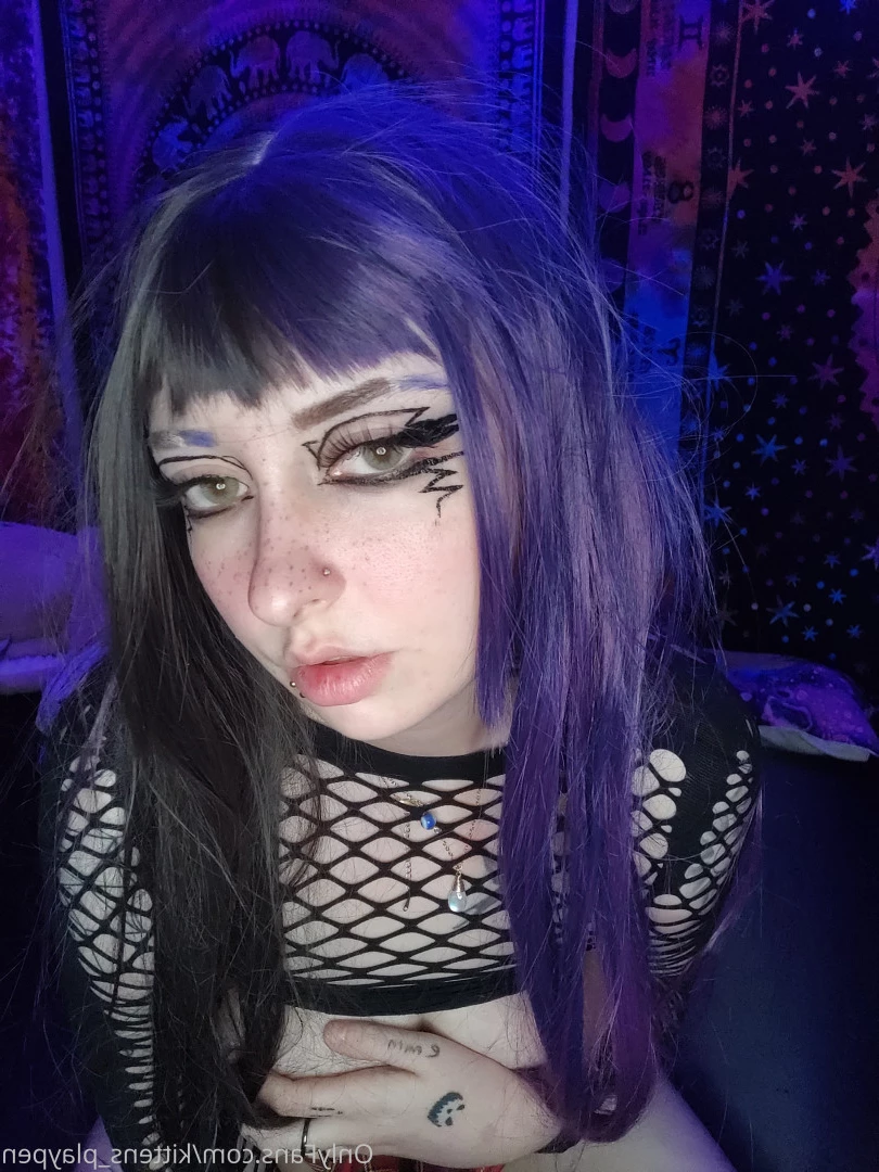 Kitten/Kat🐈🌸 [ kittens_playpen ] Onlyfans leaked photo 10737350 on Hotleaks.tv