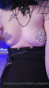 Kitten/Kat🐈🌸 [ kittens_playpen ] Onlyfans leaked video 14894248 on Hotleaks.tv