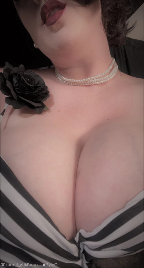 Kitty LeRoux [ kitty_leroux00 ] Onlyfans leaked photo 7335053 on Hotleaks.tv