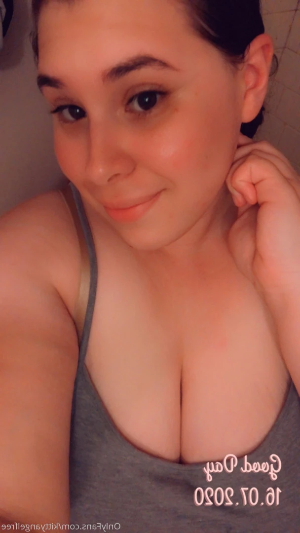 Kitty Angel ~FREE~ [ kittyangelfree ] Onlyfans leaked photo 7236258 on Hotleaks.tv