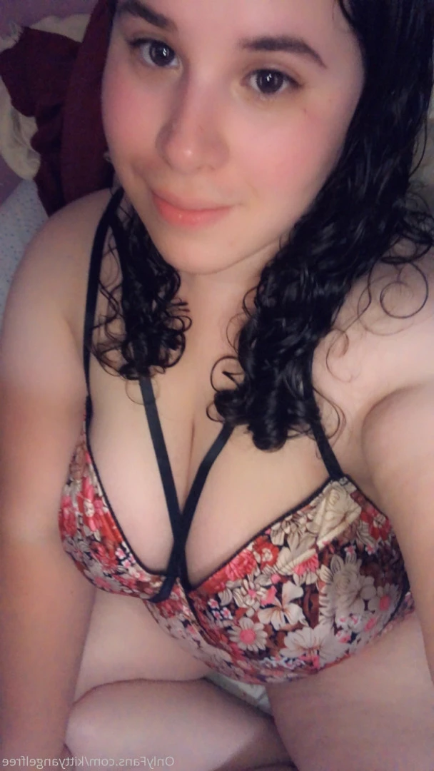Kitty Angel ~FREE~ [ kittyangelfree ] Onlyfans leaked photo 7236850 on Hotleaks.tv