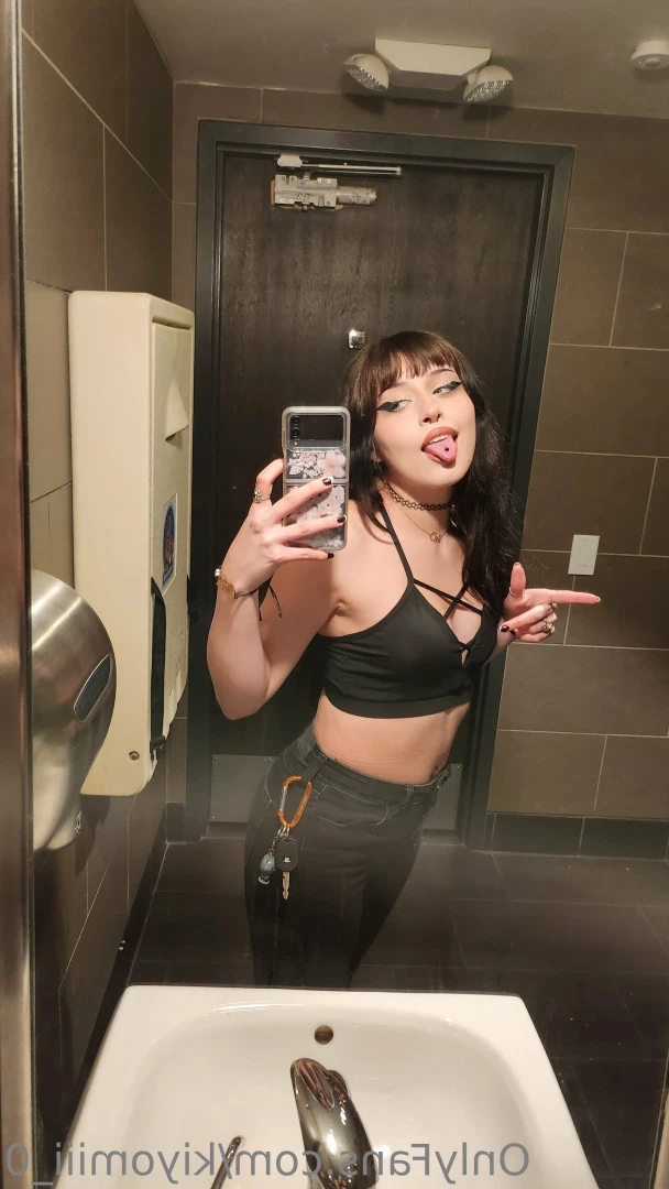 kiyomiii_0 Onlyfans leaked photo 10469456 on Hotleaks.tv