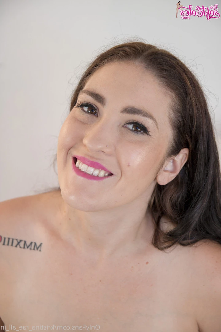 Kristina Rae💋Army Vet🇺🇸Mom Next Door [ kristina_rae_all_in ] Onlyfans leaked photo 7383760 on Hotleaks.tv
