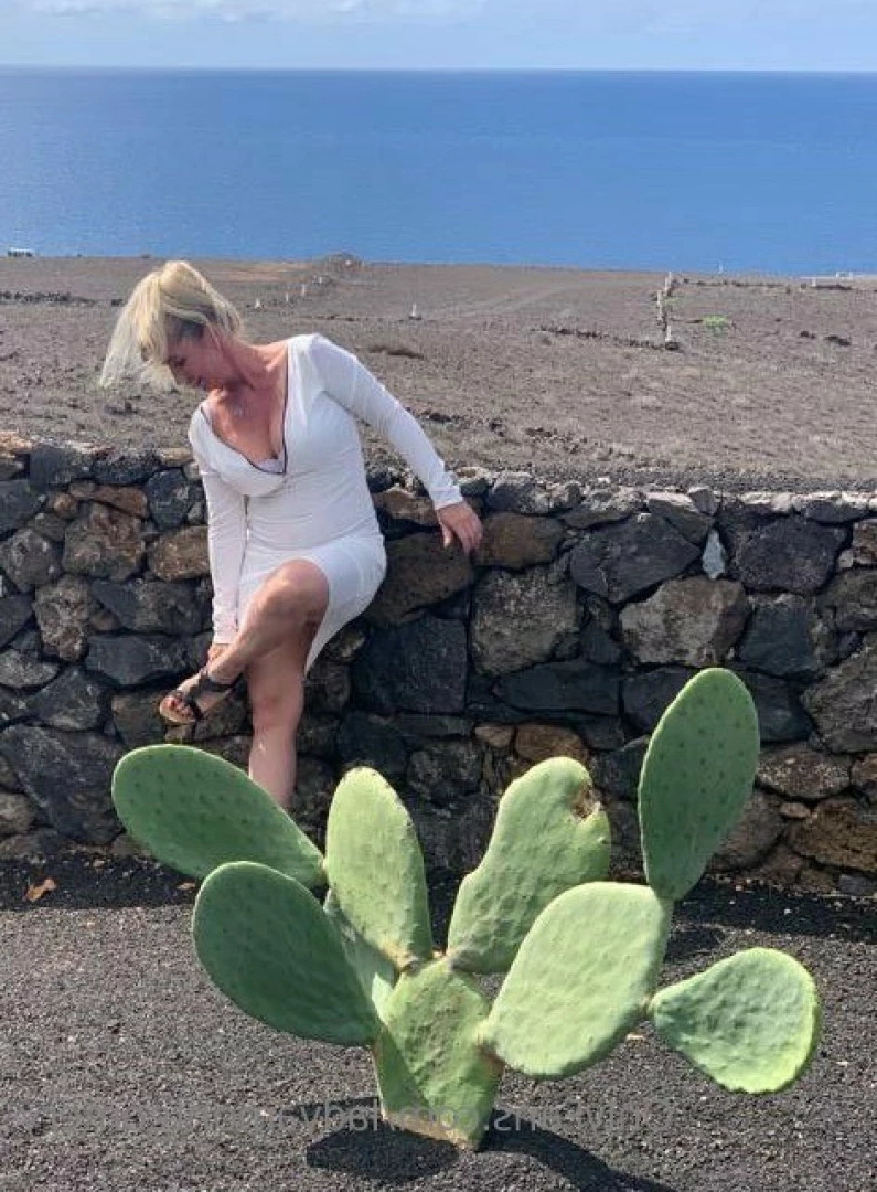 Lady Annabelle [ britishladya ] Onlyfans leaked photo 7495617 on Hotleaks.tv