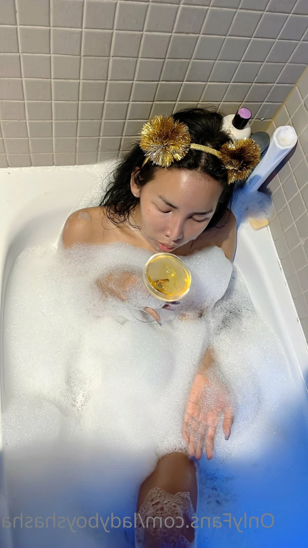 ladyboyshasha Onlyfans leaked photo 6914272 on Hotleaks.tv