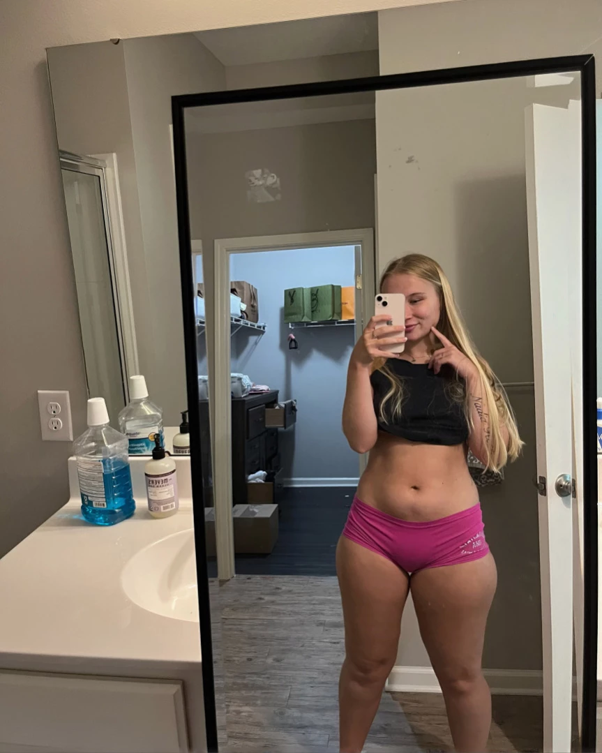 lana [ lanabb73 ] Onlyfans leaked photo 15403809 on Hotleaks.tv