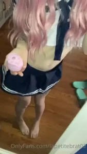 18252246