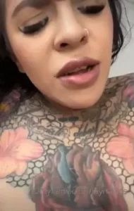 Layna Goddess 💦👑 [ laynakiss ] Onlyfans leaked video 14010187 on Hotleaks.tv
