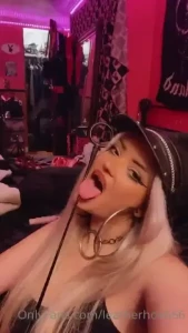18251889