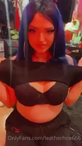 18251921