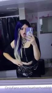 18251929