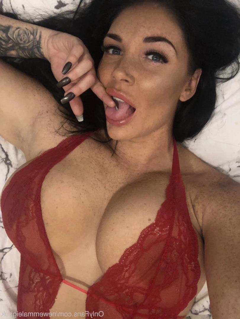 BOOBS, BUM , FEET &amp; FRECKLES 🇬🇧 [ leighvip ] Onlyfans leaked photo 7607547 on Hotleaks.tv