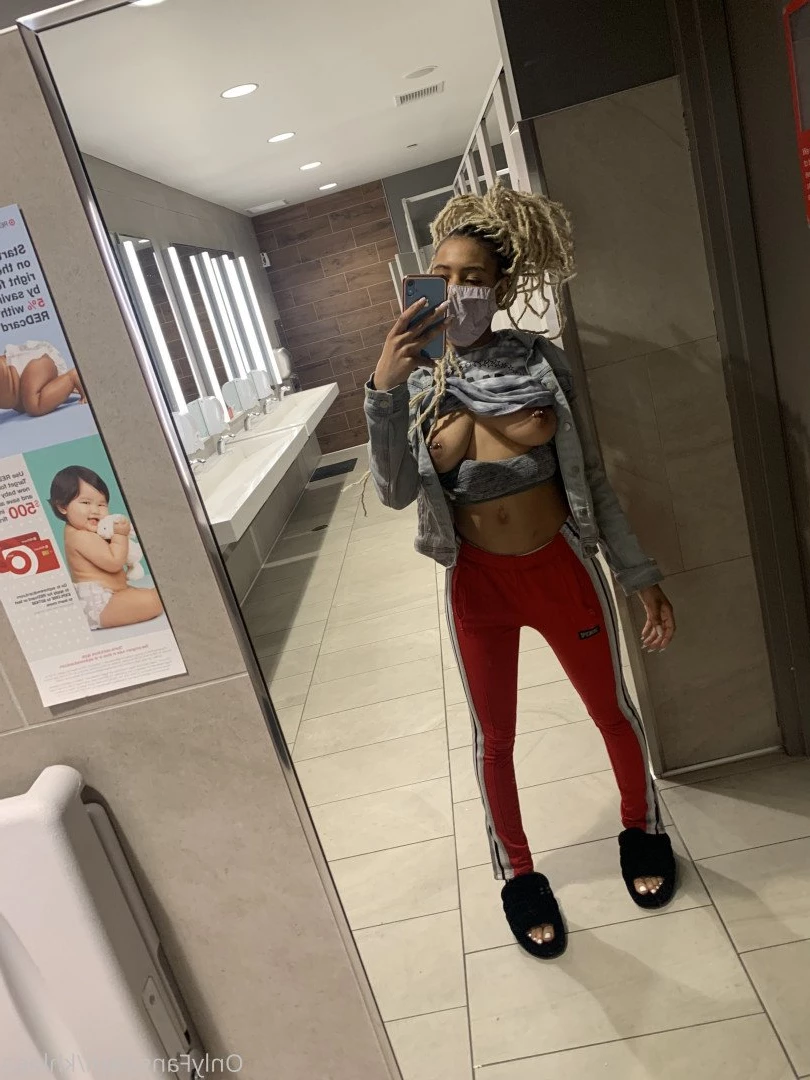 Khloea.Marie [ khloeamariee ] Onlyfans leaked photo 614288 on Hotleaks.tv