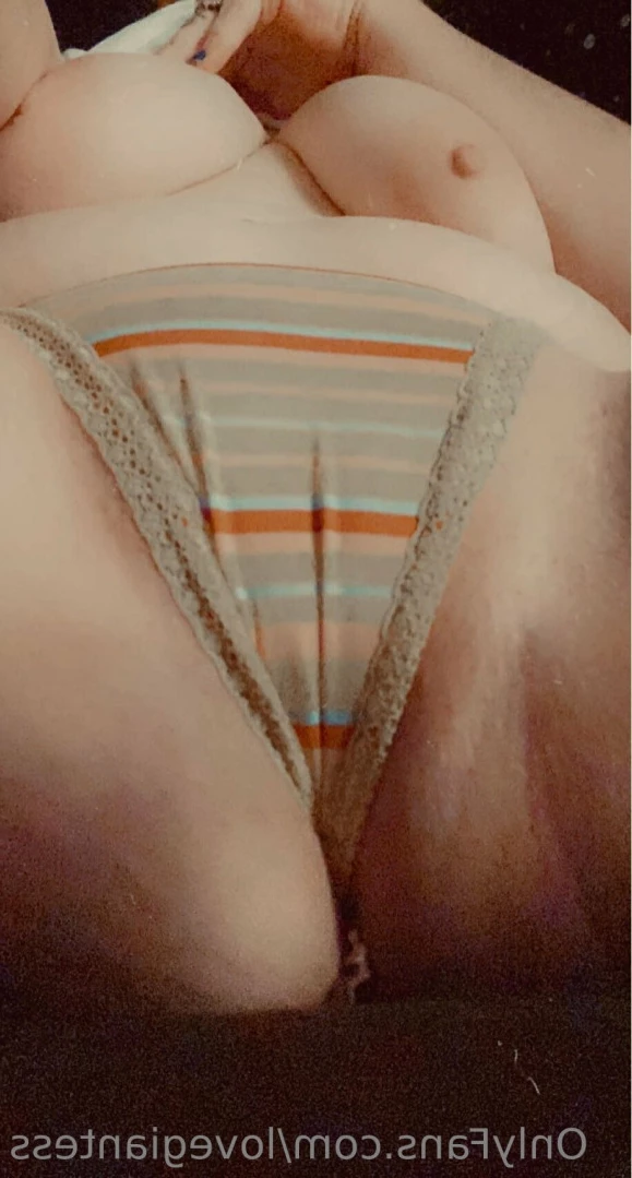 lovegiantess Onlyfans leaked photo 11057622 on Hotleaks.tv