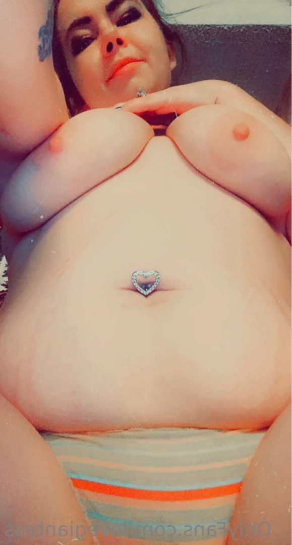 lovegiantess Onlyfans leaked photo 11057700 on Hotleaks.tv