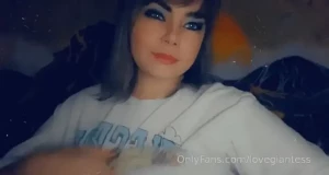 lovegiantess Onlyfans leaked video 13453723 on Hotleaks.tv