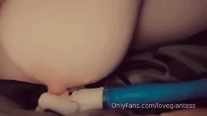 lovegiantess Onlyfans leaked video 13710478 on Hotleaks.tv