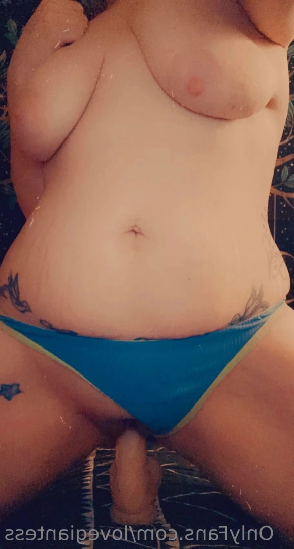 lovegiantess Onlyfans leaked photo 15450878 on Hotleaks.tv