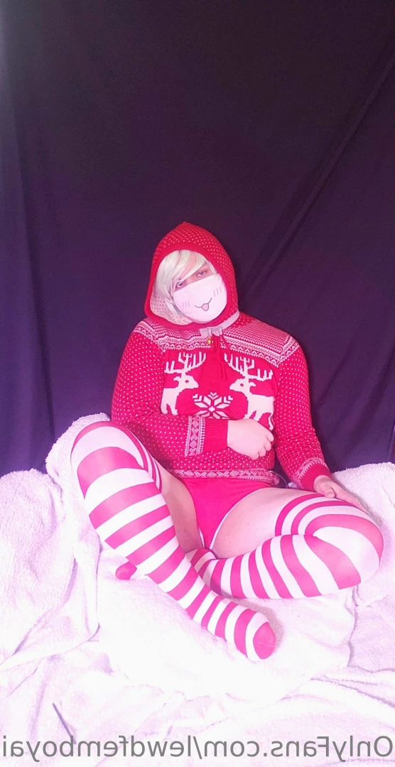 Lewd Femboy Airhead [ lewdfemboyairhead ] Onlyfans leaked photo 10571100 on Hotleaks.tv
