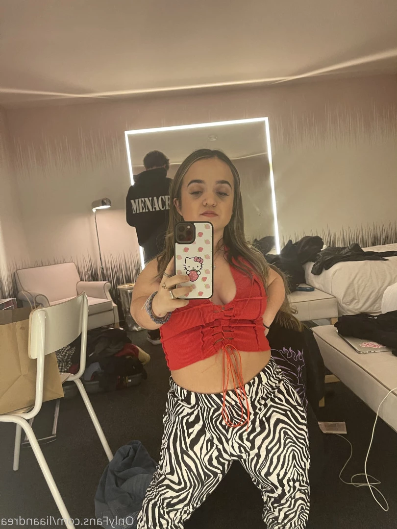 lia andrea [ liaandrea ] Onlyfans leaked photo 7364935 on Hotleaks.tv