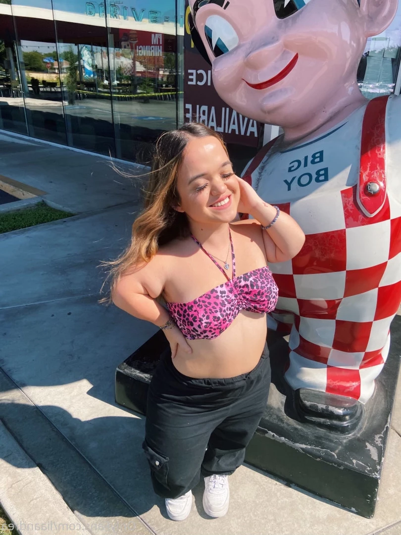lia andrea [ liaandrea ] Onlyfans leaked photo 7365366 on Hotleaks.tv